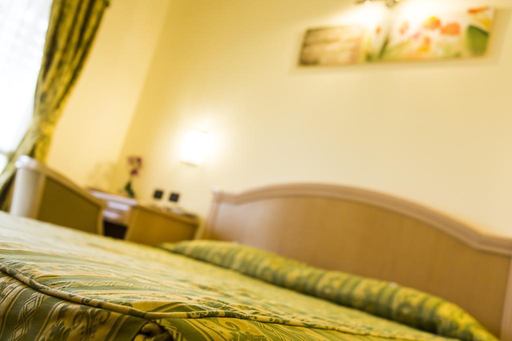 Hotel Regio Rubiera Δωμάτιο φωτογραφία