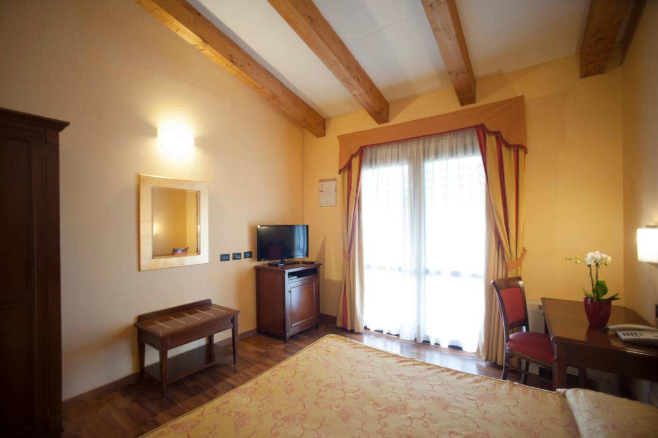 Hotel Regio Rubiera Δωμάτιο φωτογραφία